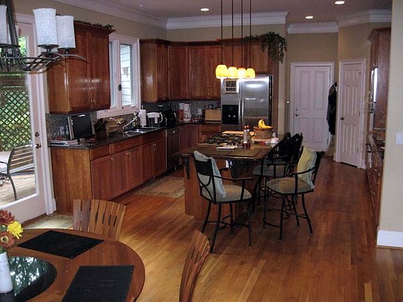 Kitchen  cook island and bar