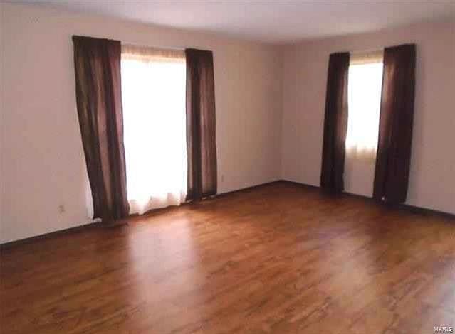 2nd image of 203 Turnbridge Dr