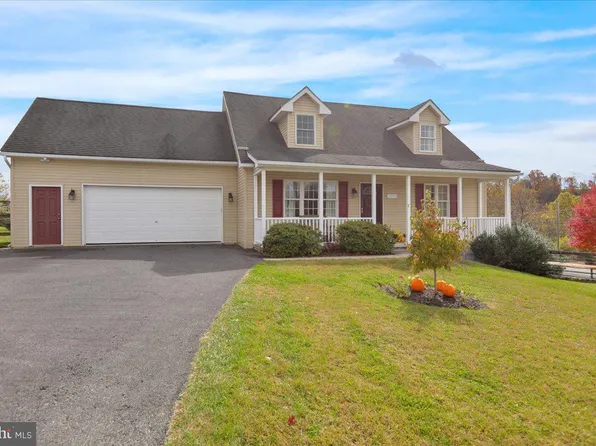 1931 Appaloosa Ln, Mohrsville, PA 19541