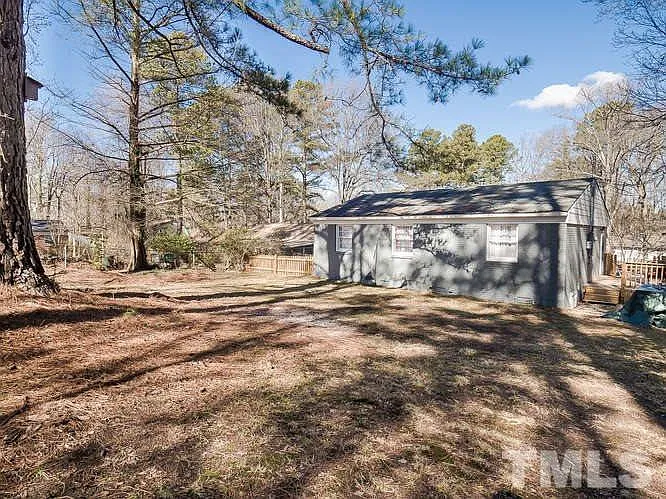 515 Mayfair St — Photo 21