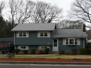 32 Alfred St, Woburn, MA 01801