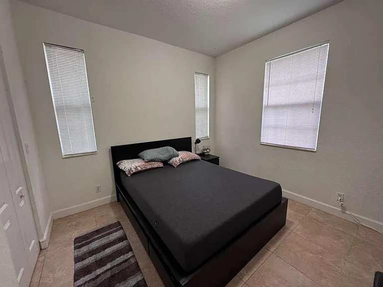 2812 Eagle Rock Cir #906 — Photo 26