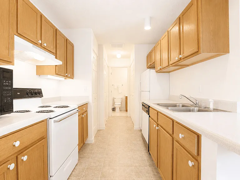 1203 Wesley Ave — Photo 20