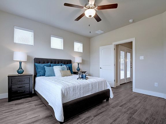2nd image of 735 Gristmill Dr #1