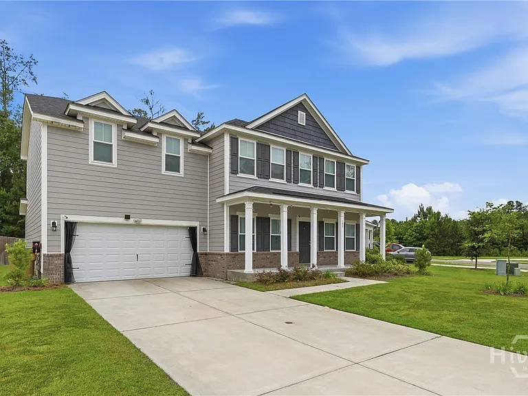 165 Brennan Dr — Photo 3