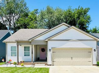 1987 Spring Lakes Cir, Bowling Green, KY 42103