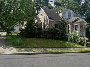 250 Wagner Ave, Hellertown, PA 18055