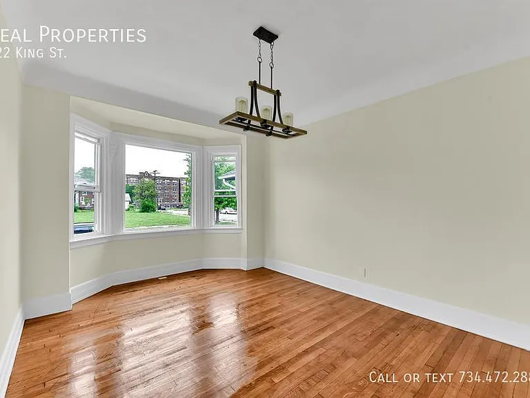 322 King St — Photo 16