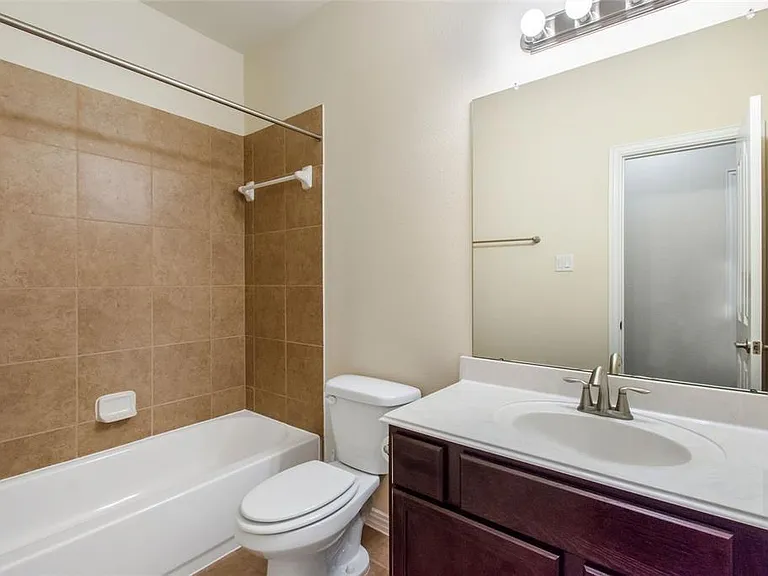 3103 Rose Trace Dr — Photo 10