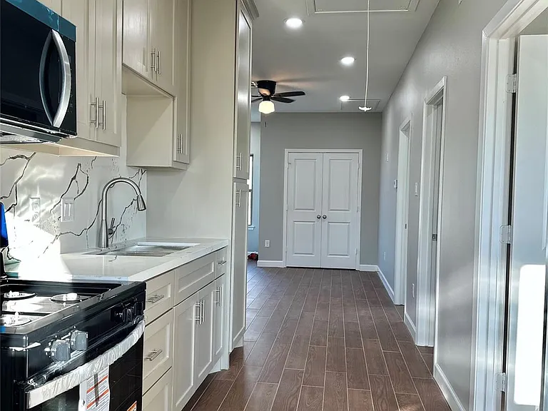 8321 Coma St — Photo 39