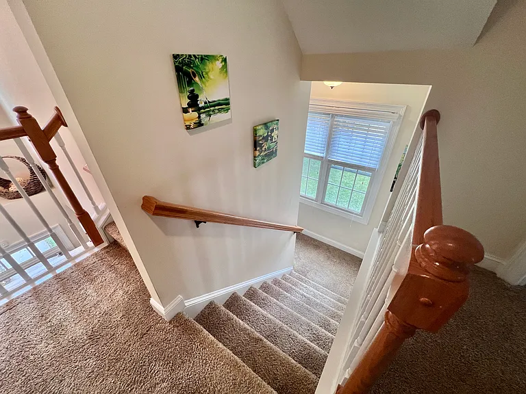 108 Louvale Dr — Photo 28