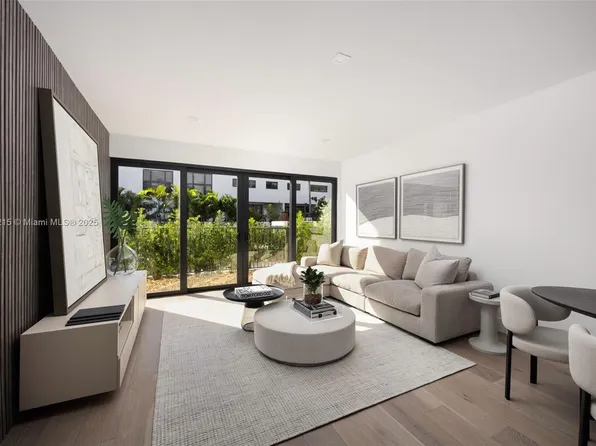 200 Sunrise Dr #200D, Key Biscayne, FL 33149