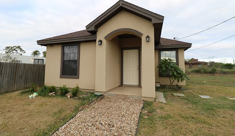 1st image of 5324 Davis Ln