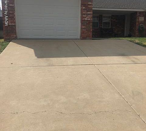 2nd image of 20 & 22 Windy Meadow Ln