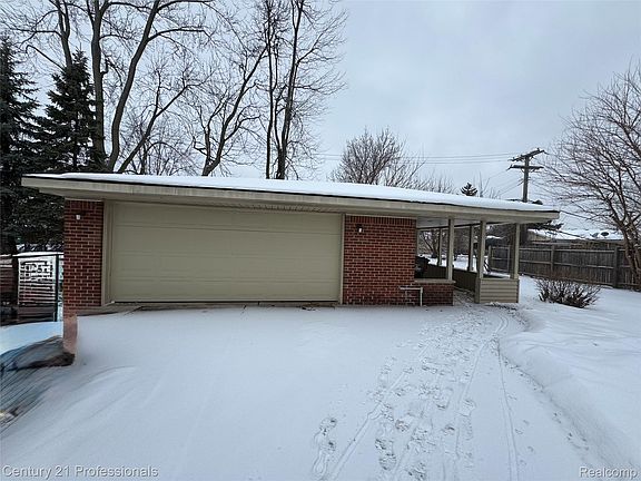 4th image of 6327 Merriman Rd