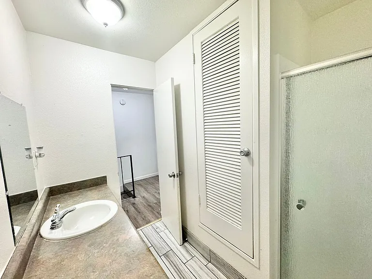 Joann Street Apartments — Photo 11
