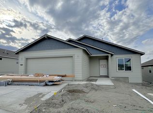 1704 NE 8th Pl, Hermiston, OR 97838