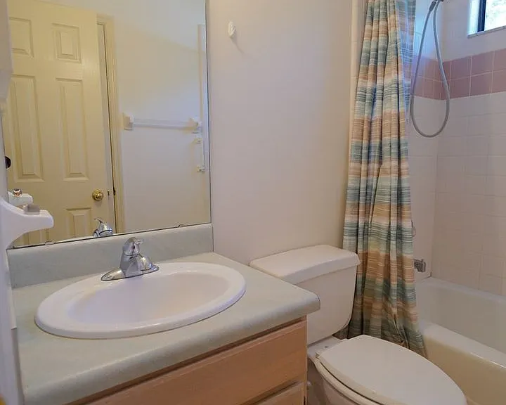 2605 Yarmouth Ln — Photo 23