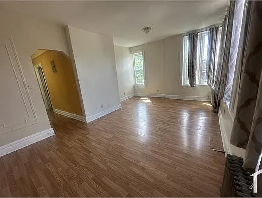 900 E 223rd St #2 — Photo 5