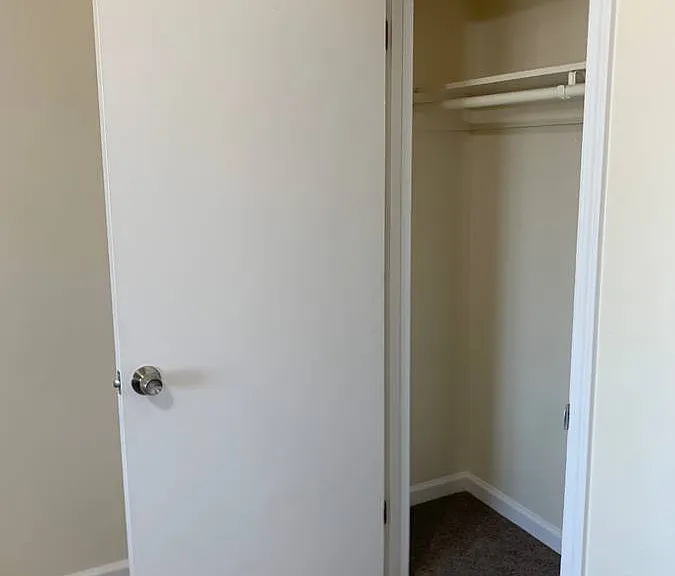 Maple Palms Apartments — Photo 11