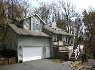 172 Brookview Ln, Banner Elk, NC 28604
