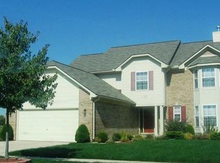 23072 Bluegrass Dr, Brownstown, MI 48183