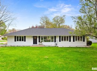 428 Highview Rd, East Peoria, IL 61611