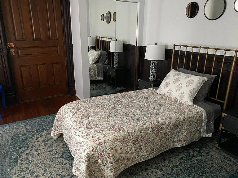 401 E Duffy St #1 — Photo 10