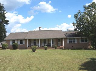 115 Clyde Arnold Rd, Starr, SC 29684