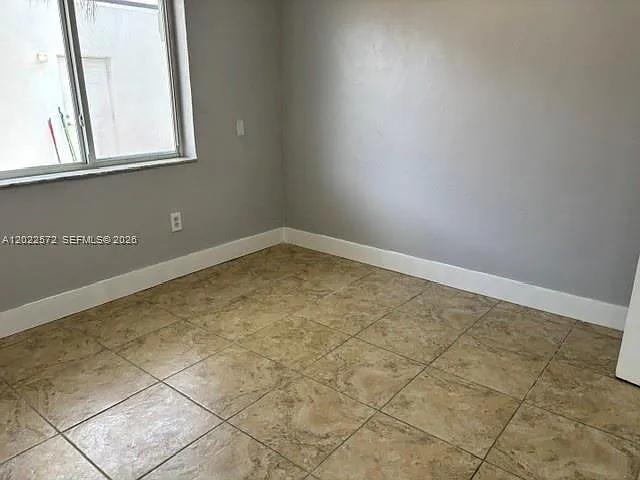 2059 SW 7th St #0 — Photo 5