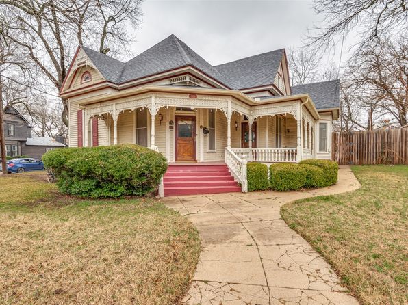 912 W Main St, Waxahachie, TX 75165