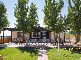 1033 Oasis Dr, Chaparral, NM 88081