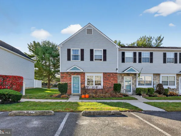 109 Covered Bridge Ct, Sewell, NJ 08080