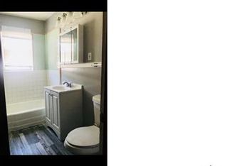 6445 E Castle Dr, Wichita, KS 67207