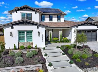 2204 Pinehurst Dr, Lincoln, CA 95648