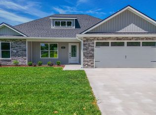 407 W Francis St, Sturgeon, MO 65284