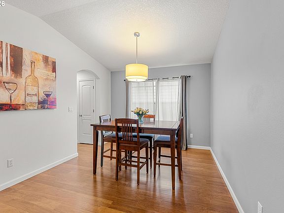 4th image of 2483 Dorsey Dr