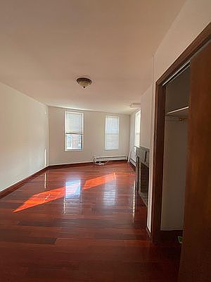 1st image of 29-15 Astoria Blvd #2F