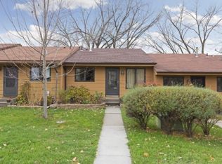 3712 Chandler Dr NE, Saint Anthony, MN 55421