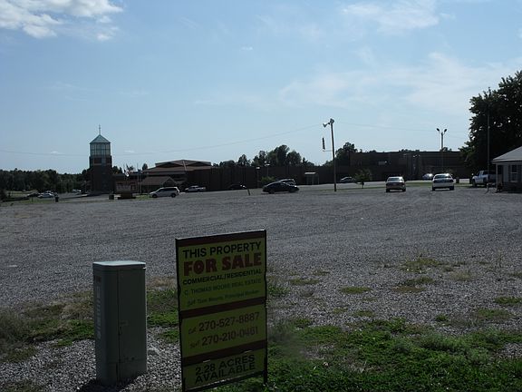 3rd image of 3585 Lone Oak Road