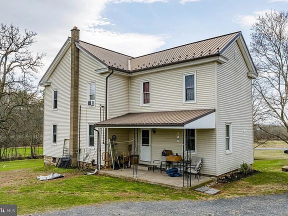 3rd image of 148 Falck Rd