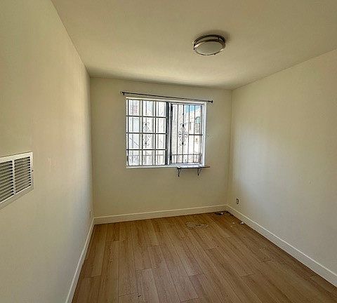 4th image of 3518 W 3rd St #3518