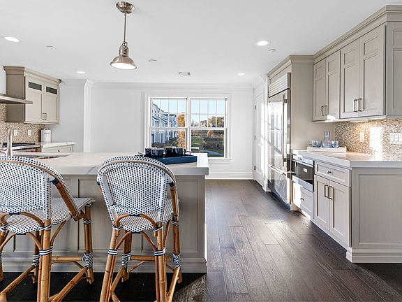 2nd image of 11 Village Green Dr