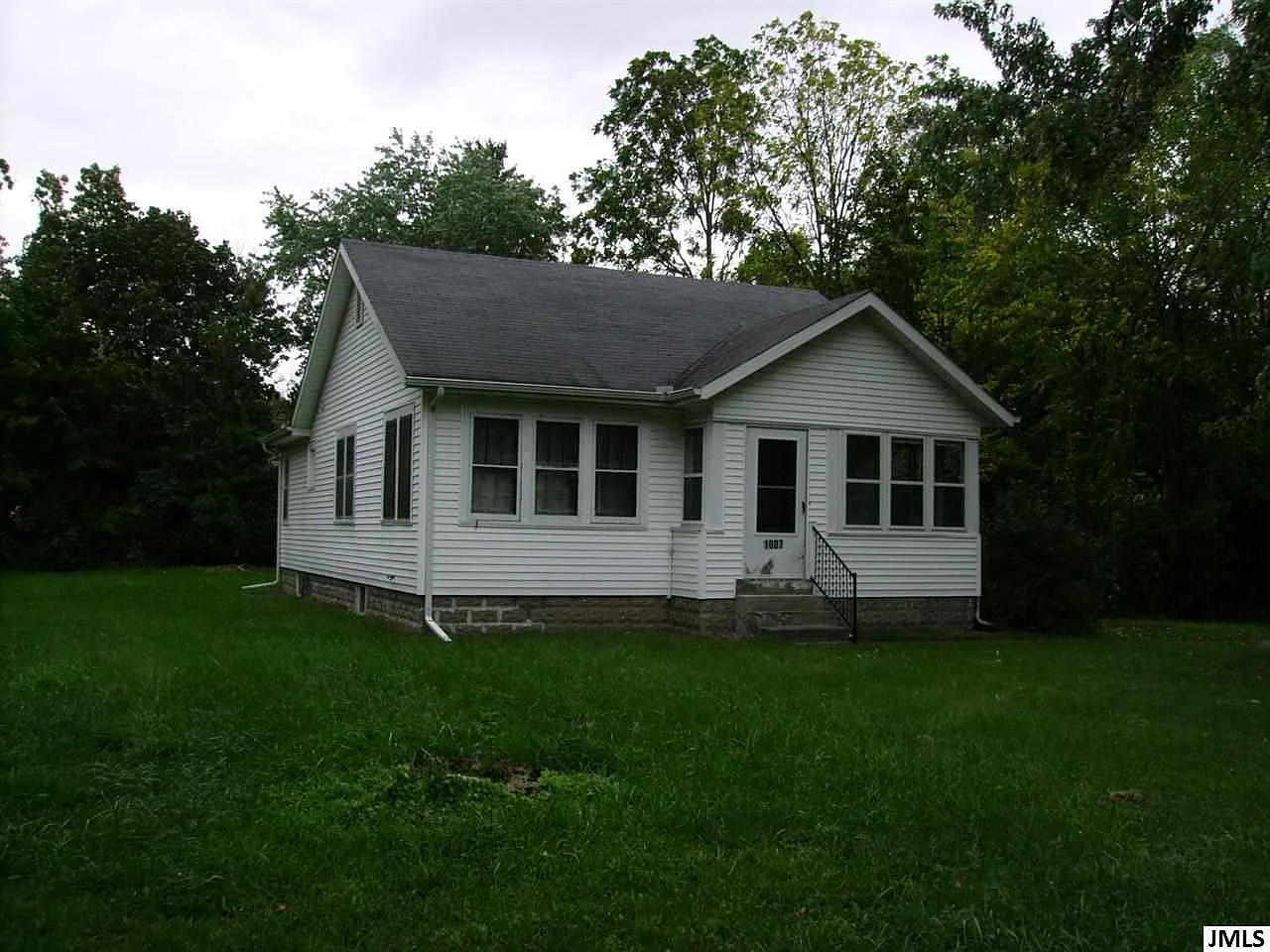 1007 Wayne St photo 1