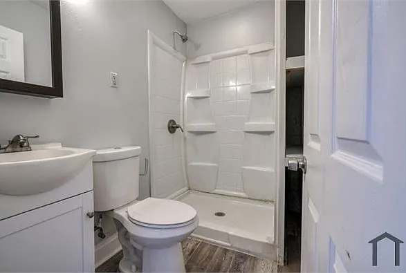 1 bed, $1,200 — Photo 3