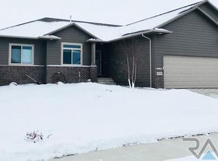 7905 W Strabane St, Sioux Falls, SD 57106