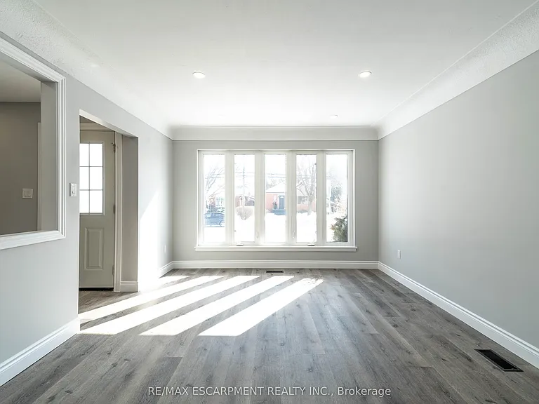 196 Upper Paradise Rd #1 — Photo 10