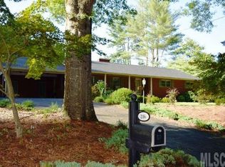 216 N Gate Rd, Newton, NC 28658