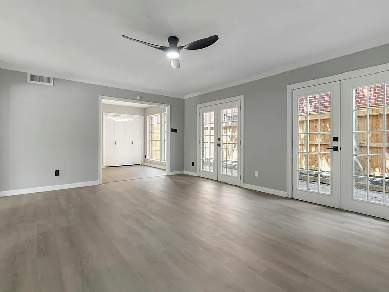 2226 Nantucket Dr — Photo 23