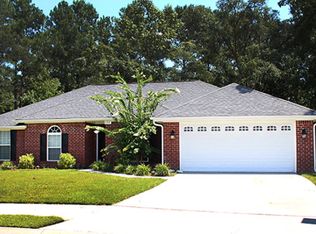 139 Caraway Ct, Midway, GA 31320